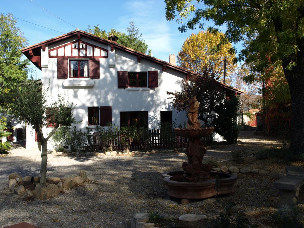 La Villa Du Parc Прад Номер фото