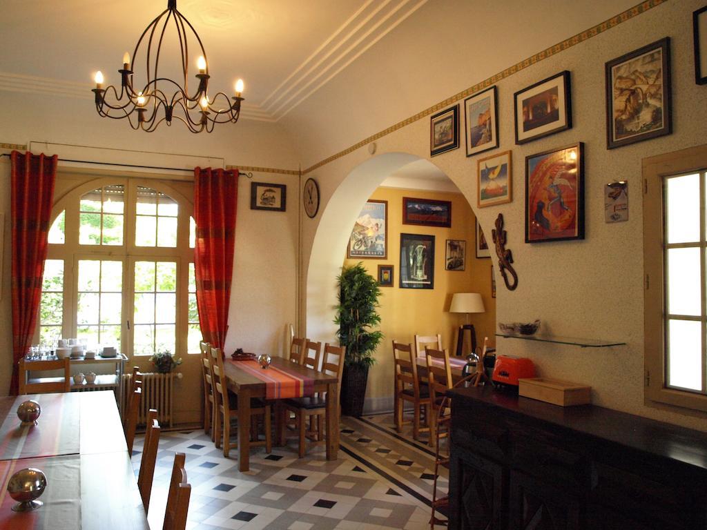 La Villa Du Parc Прад Екстер'єр фото