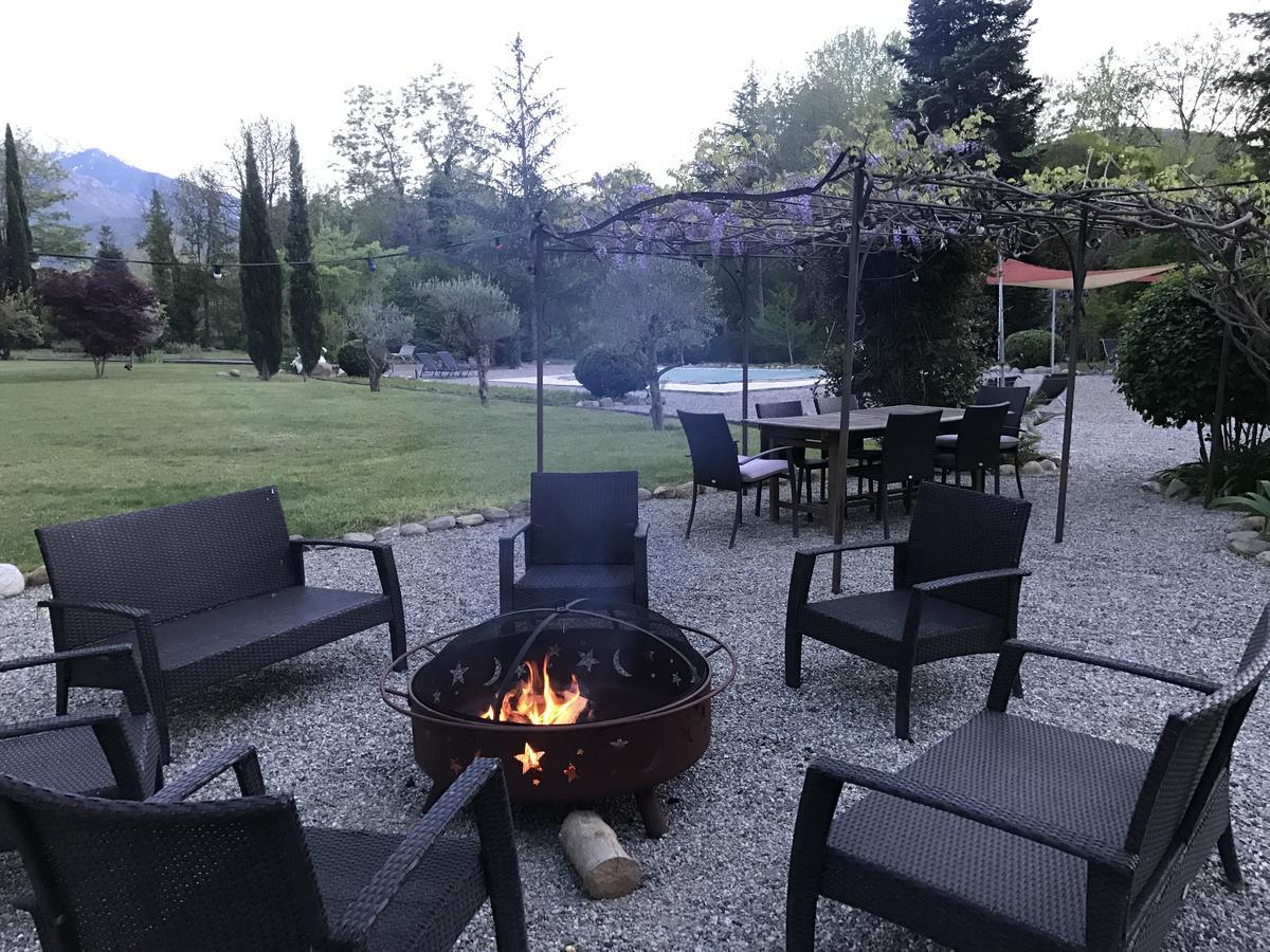 La Villa Du Parc Прад Номер фото